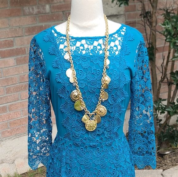 Antonio Melani aqua lace dress - Picture 8 of 8